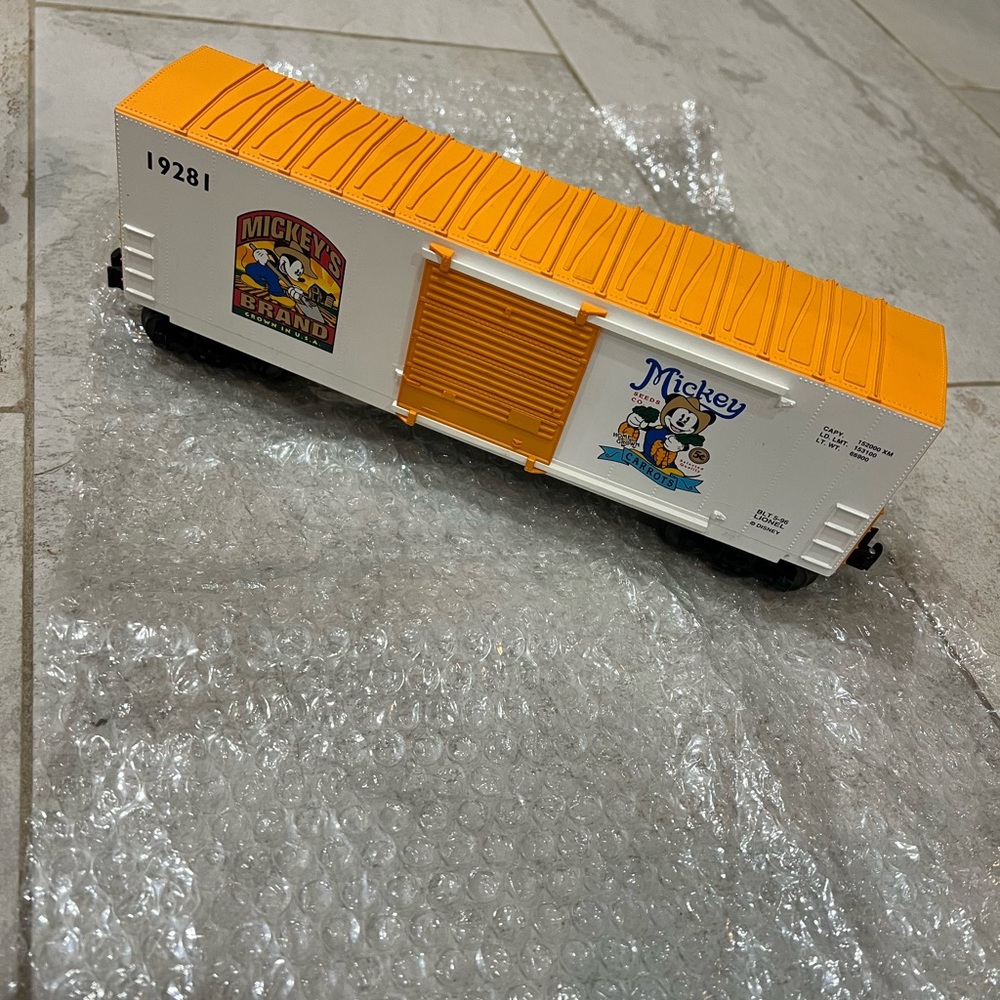 Lionel Train Boxcar Toy - Lionel Disney Mickey Mouse